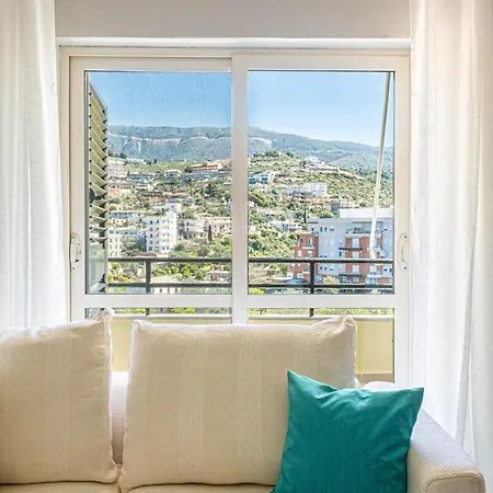 Alpha 2 Bedroom - 3 Min Beach, Full Kitchen