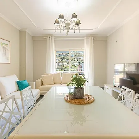 Alpha 2 Bedroom - 3 Min Beach, Full Kitchen Himare